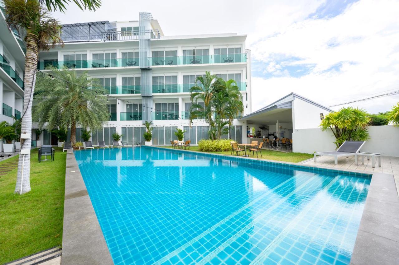 Cozy Resort, A Boutique Hotel Паттая Екстер'єр фото