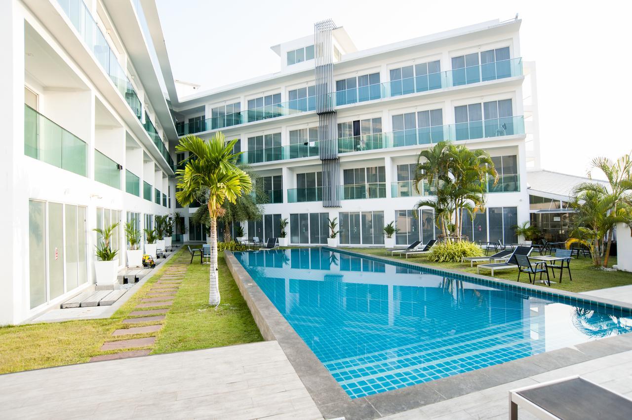Cozy Resort, A Boutique Hotel Паттая Екстер'єр фото